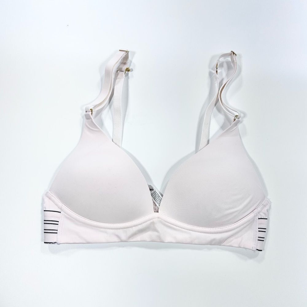 Lively no wire plunge V bra 34A